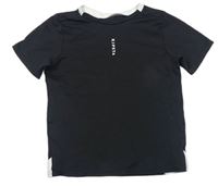Černé sportovní tričko s logem Kipsta