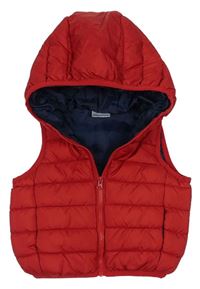 Červená prošívaná šusťáková zateplená vesta s kapucí Prénatal