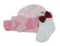 3 set - Růžová květovaná čepice + bílé ponožky s mašlí + růžová čelenka s kytkou