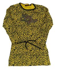 Žluto-černé vzorované šaty s nápisem