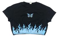 Černé crop tričko s motýlem a ohněm Shein