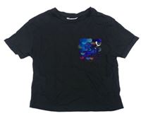 Černé crop tričko s pajetkami E-Vie