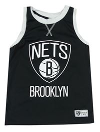 Černo-bílý basketbalový dres s číslem 