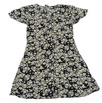 Černo-bílé květované lehké propínací šaty E-Vie
