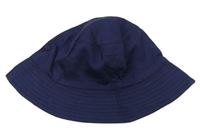 Tmavomodrý klobouk F&F