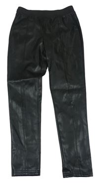 Černé koženkové kalhoty s logy RIVER ISLAND