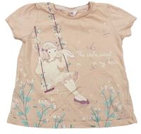 Pudrové tričko s holčičkou a kytičkami 