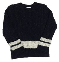 Tmavomodrý svetr s copánkovým vzorem a bílými pruhy M&S