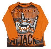 Oranžové triko se žralokem Y.F.K.