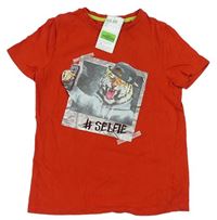 Červené tričko s potiskem s tygrem F&F