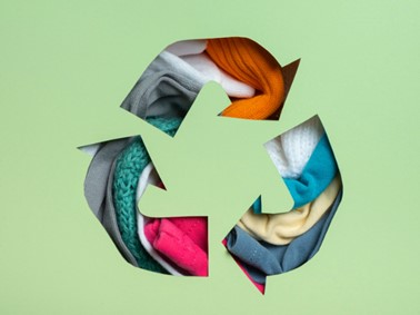 Recyklace oblečení