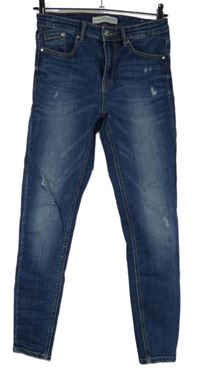 Dámské modré skinny rifle s prošoupáním Stradivarius 