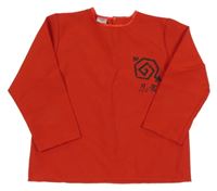 Červené triko s potiskem 