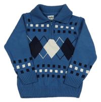 Modrý svetr se vzorem a límečkem