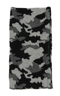 Nové - Šedo-černý army nákrčník 
