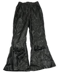 Černé flare koženkové kalhoty s mašličkami