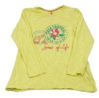 Žluté triko s nápisem a květem Lupilu