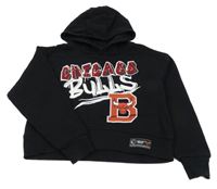 Černá crop mikina s Chicago Bulls a kapucí Primark