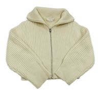 Smetanový propínací žebrovaný crop svetr s límečkem 