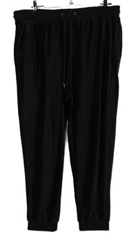 Dámské černé sametové žebrované tepláky M&S