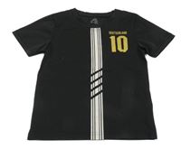 Černé sportovní tričko s číslem 