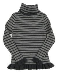 Šedo-bílý pruhovaný žebrovaný svetr s rolákem zn. Primark