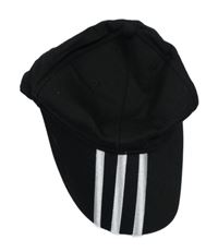 Černá kšiltovka s pruhy