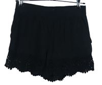 Dámské černé volné kraťasy s krajkou H&M