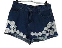 Dámské tmavomodré riflové kraťasy s krajkovými květy Select 