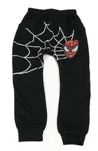 Černé baggy tepláky se Spidermanem