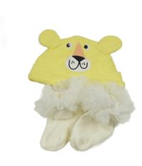 2set- žlutá čepice se lvem+ bílé ponožky s volánkem 