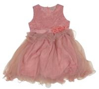 Světlerůžové šaty s tylovou sukní, květinami a stuhou v pase