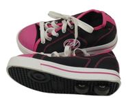 Černo-tmavorůžové botasky s kolečky HEELYS vel. 33