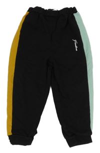 Černo-hořčicovo-mátové tepláky s nápisem SHEIN