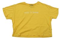 Žluté crop tričko s nápisem New Look