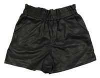 Černé koženkové kraťasy Kiabi