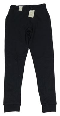 Nové - Černé tepláky Dunnes