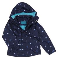 Tmavomodrá šusťáková jarní bunda s auty a kapucí Pocopiano