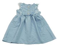 Světlemodré šaty s krajkou 