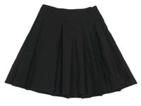 Černá skládaná sukně 