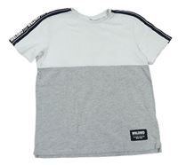 Šedo-bílo-černé melírované tričko s nášivkou a nápisy H&M
