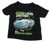 Černé tričko s nápisem a autem Dopodopo