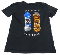 Černé triko se skateboardy z flitrů H&M