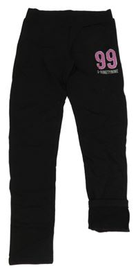 Černé tregíny s číslem 