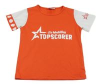 Červeno-bílý dres s nápisy 