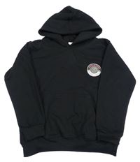 Černá mikina s potiskem a kapucí 