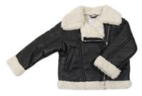 Černý koženkový zateplený crop křivák Primark