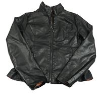 Černá koženková bunda s volánkem