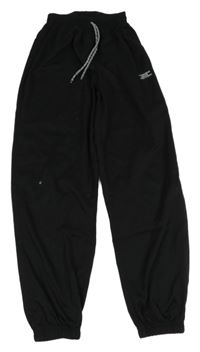 Černé lehké cuff kalhoty s nášivkou 