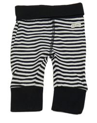 Černo-bílé pruhované tepláky Reserved